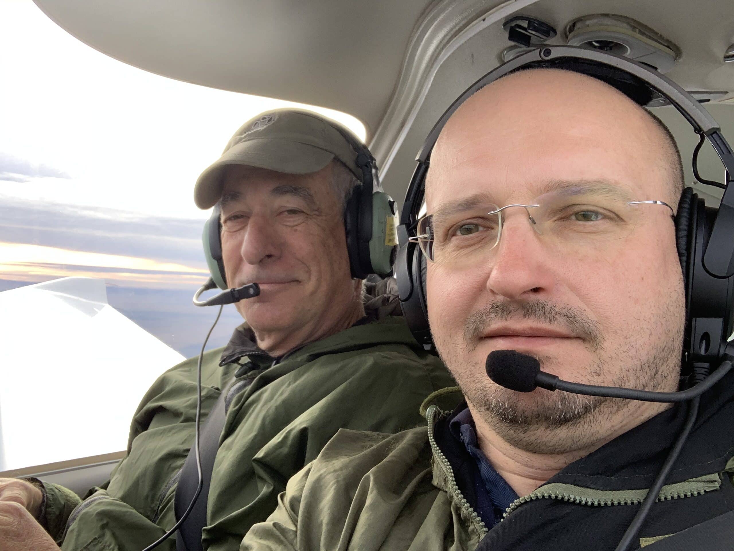 Roman Lewicki and John Reeside in DA-40